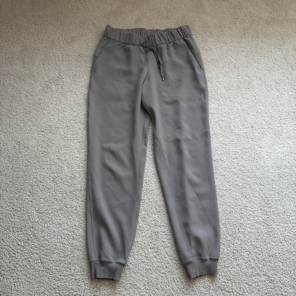 Lululemon On The Fly Jogger Pants Women's 6 W5BZDS Carbon Dust Gray